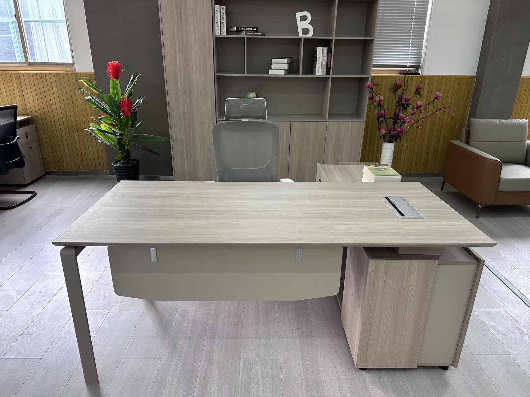 1753321673633914.jpg HY-D1809班台.jpg